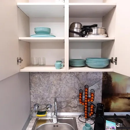 Soni Exclusive 1218 Plaza With Private Parking & Self Check-in