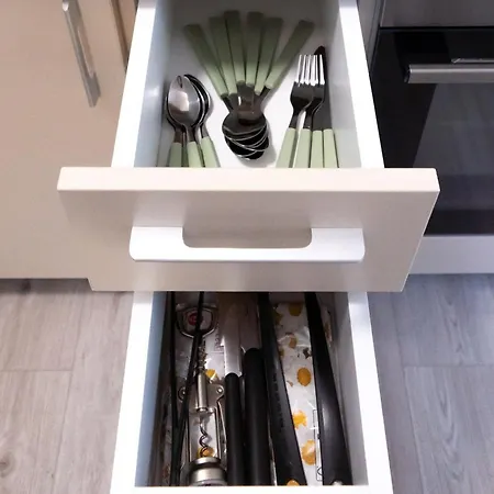 Διαμέρισμα Soni Exclusive 1218 Plaza With Private Parking & Self Check-in *