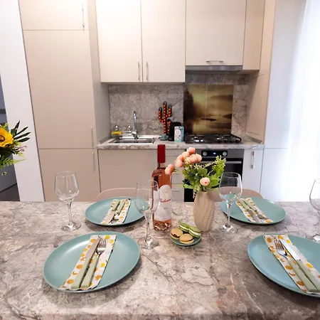 Διαμέρισμα Soni Exclusive 1218 Plaza With Private Parking & Self Check-in