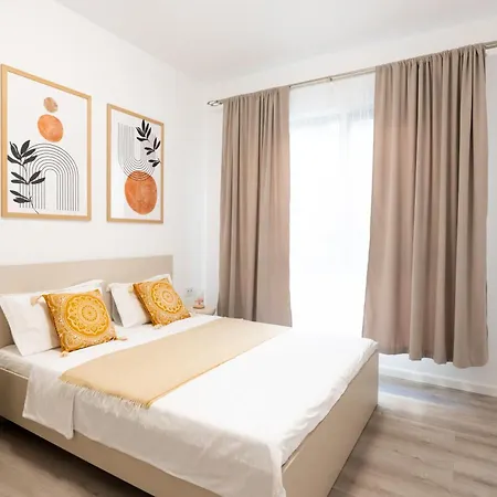 Soni Exclusive 1218 Plaza With Private Parking & Self Check-in