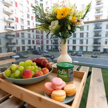 Soni Exclusive 1218 Plaza With Private Parking & Self Check-in *