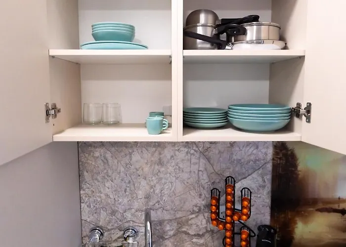 Soni Exclusive 1218 Plaza With Private Parking & Self Check-in