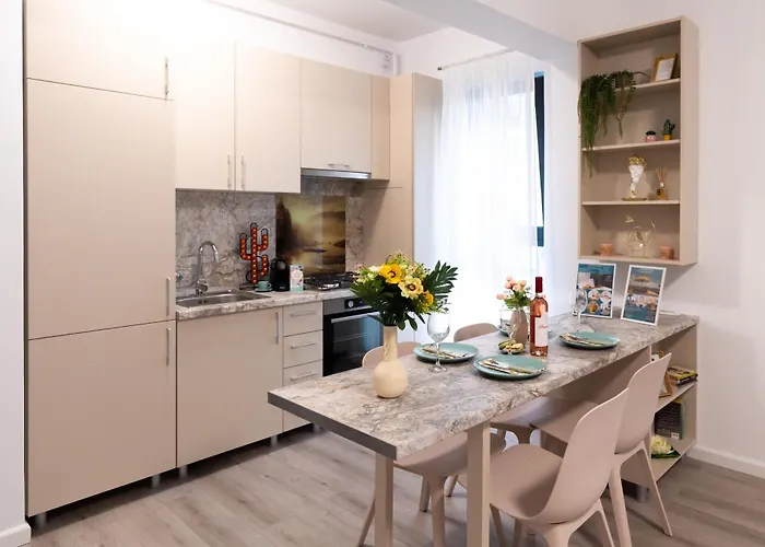 Апартаменти Soni Exclusive 1218 Plaza With Private Parking & Self Check-in Бухарест