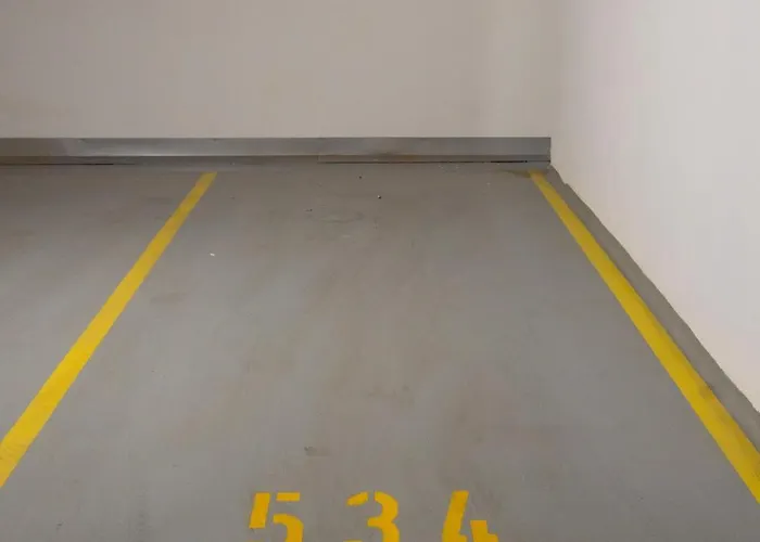 Soni Exclusive 1218 Plaza With Private Parking & Self Check-in Apartament