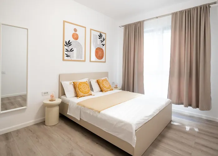 Soni Exclusive 1218 Plaza With Private Parking & Self Check-in Apartament *