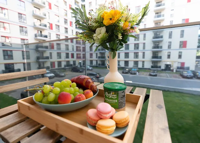 Soni Exclusive 1218 Plaza With Private Parking & Self Check-in *