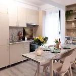 Apartmán Soni Exclusive 1218 Plaza With Private Parking & Self Check-in Bukurešť