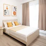 Soni Exclusive 1218 Plaza With Private Parking & Self Check-in * Bukurešť